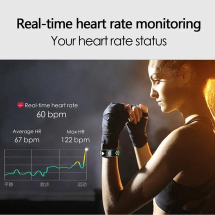 Reliable Watch for Monitoring Daily Health and Fitness Routines showing a woman boxing with real-time heart rate 60 bpm, graph, average 67 bpm, max 122 bpm