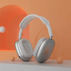 P9 (White) / White