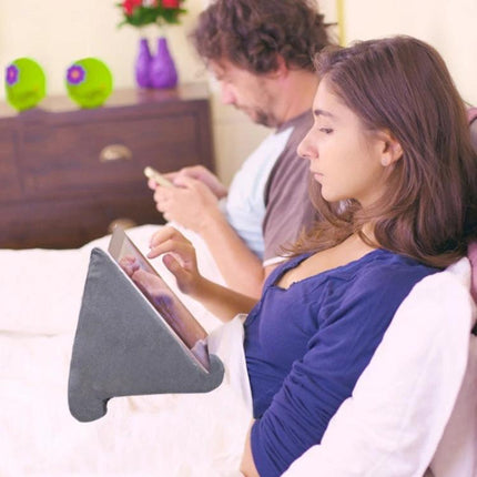 Comfortable Multi-Angle Pillow Holder for Tablets and Mobile Phones, 27x25x23 cm supporting tablet on bed for hands-free viewing