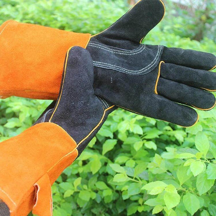 Outdoor Garden Cut-Proof Genuine Leather Welding Gloves in black and orange second-layer cowhide for welding, BBQ, gardening and heat protection