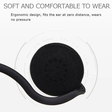 Soyto Wired Headset for Everyday Student Music Practice — close-up of soft ergonomic foam ear pad showing comfort for long study sessions