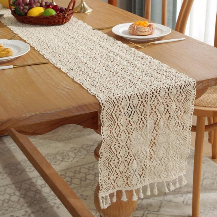 Charming Handcrafted Cotton Crochet Tablecloth with Decorative Stitched Borders Leaves Double Stitching 30x140cm