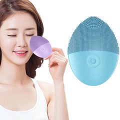 Compact Ultrasonic Facial Cleansing Brush with Mini Silicone Design