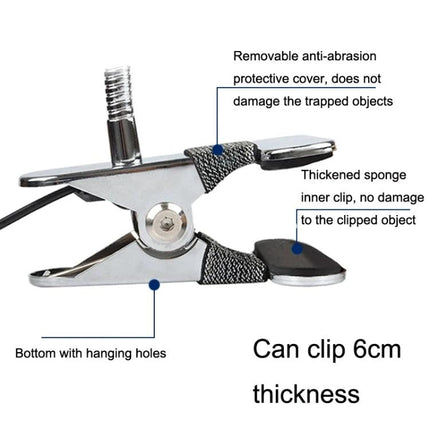 Clip-On Lamp for Daily Study and Desk Sessions at Home - close-up of metal clip with protective pads showing 6cm capacity