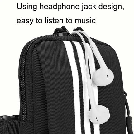 Waterproof Running Arm Bag For Phone showing headphone jack access and earbuds with breathable mesh and large zipper for quick phone access