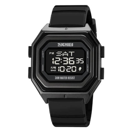 SKMEI Men's Multifunctional Outdoor Watch for Everyday Timing - black digital sport watch with dual time, countdown timer and 30M water resistance