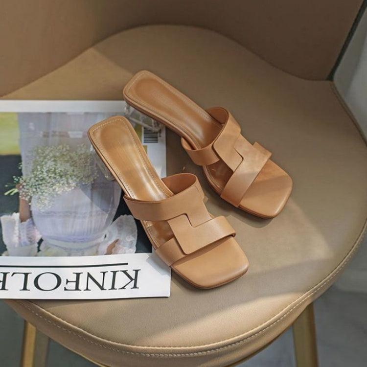 Vintage Inspired Chunky Heel Square Toe Open-Toe Leather Sandals