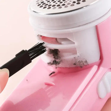Rechargeable Fabric Shaver For Sweaters And Coats