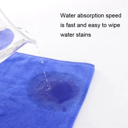 Salon Bath Towel 80x180cm Soft Absorbent for Hairdressers showing fast water absorption on blue salon towel