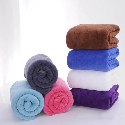 Nano Thickened Bath Towel For Salon And Home Use 30x60cm stacked colorful microfiber towels showing compact size, dense weave and neat storage