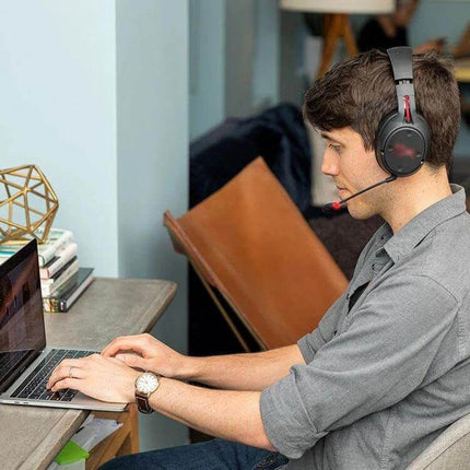 Noise-Canceling Microphone for HyperX Cloud Flight S Gaming on headset used by gamer at laptop minimizing background noise