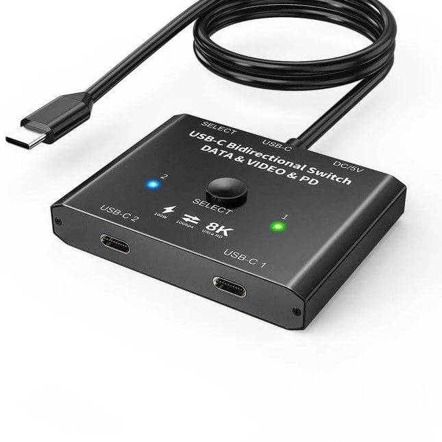 Versatile USB-C Bidirectional Switch for Multiple Device Connections - compact black USB-C bidirectional switch for laptop and monitor switching