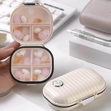One Week Outdoor Travel Medicine Box, Portable and Airtight palm-sized airtight pill organizer with four grids, moisture-proof silicone seal, PET body