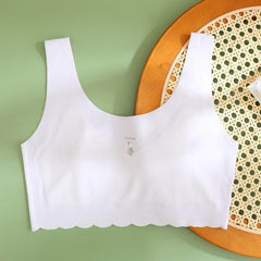 Comfortable Seamless Summer Bra for Girls - Lightweight and Breathable Undershirt