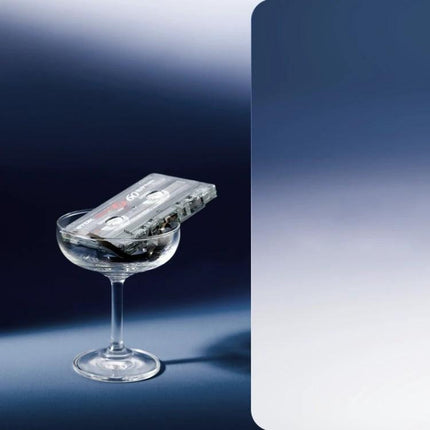 Gradient Background Paper for Portrait Photography, 106x144cm in blue gradient behind a glass with cassette for product and portrait setups