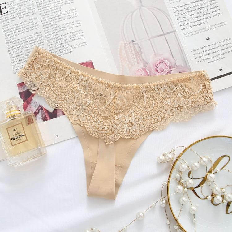 Elegant Lace Ice Silk Seamless Bodysuit for Women