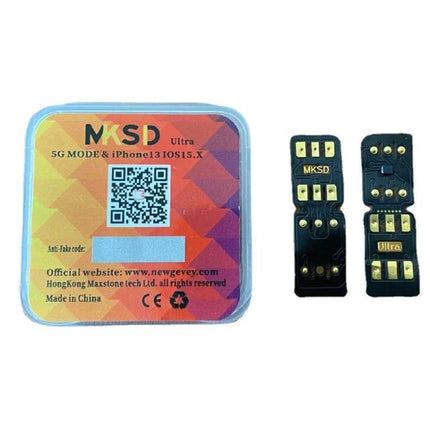 MKSD Ultra 5G Unlock SIM Card for iPhone Travel and Switching showing card packaging and adapter set