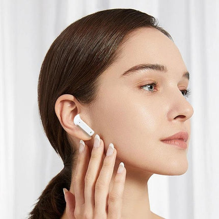 Wireless In Ear Earphones For Commuting And Workouts B7 Bluetooth 5.3 ergonomic in-ear design for calls and gym