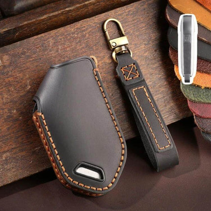 Kia Hallmo Car Key Protective Cover, 5 Keys For Everyday Use – cowhide leather key fob case with strap, holds up to five fobs, durable scratch protection
