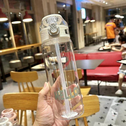 Student Portable Bouncing Straw Cup, 550ml to 800ml clear polycarbonate bottle with sealed lid and internal straw, portable student water bottle