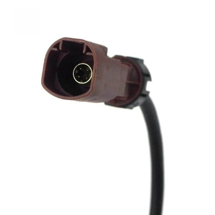Mercedes-Benz S-Class W222 Reversing Camera for 2014-2017 Models brown electrical connector close-up 480x600 resolution cable