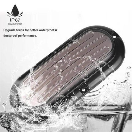 Truck Trailer Taillights 74 LED For Trucks And Trailers IP67 waterproof oval LED taillight with 74 LEDs (44 red, 30 yellow) for brake, running and turn signals