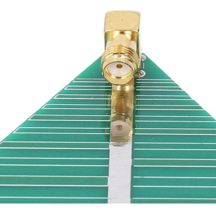 Ultra-Wideband Log-Periodic Antenna for WiFi Connectivity green PCB triangular antenna with SMA connector, 600-6000MHz coverage