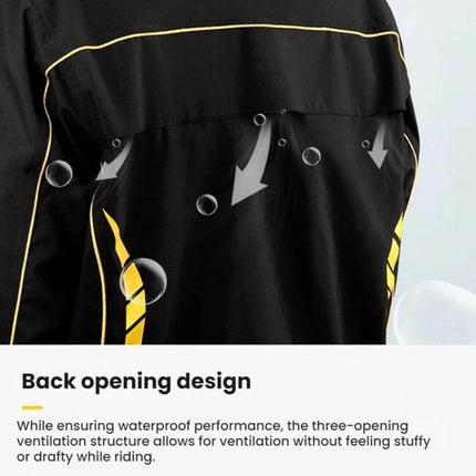 Outdoor Oxford Fabric Motorcycle Rain Suit With Detachable Hood breathable back-vent design showing water resistance and ventilation