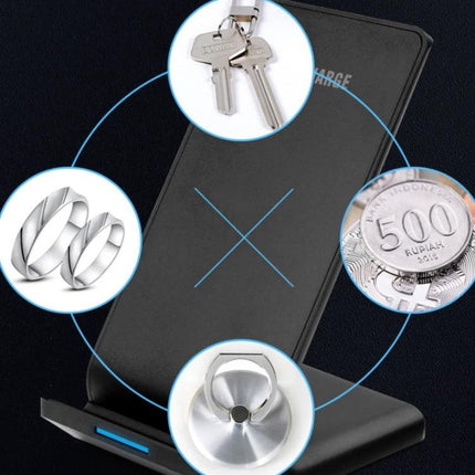 R2 10W Vertical Wireless Charger Desktop Stand Smart Fast Charge Black showing metal detection demo with keys, rings, coin and screw near charging pad