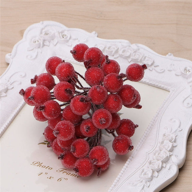 80PCS Frosted Red Foam Berries for DIY Floral Arrangements and Decorations