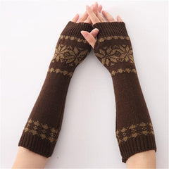 Unisex Cozy Knitted Fingerless Arm Warmers with Snowflake Design for Autumn and Winter