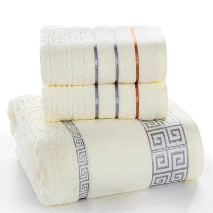 Three-Piece Cotton Towel Bath Set For Everyday Use - Cream Bath Towel 70x140 cm with Two 34x70 cm Face Towels, Soft Absorbent Plain Design