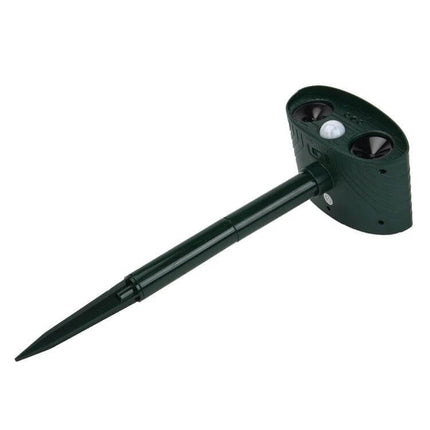 Ultrasonic Solar-Powered Animal Repeller With PIR Sensor For Gardens – green stake-mounted outdoor ultrasonic repeller with PIR motion sensor