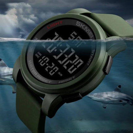 SKMEI Men's Outdoor Waterproof Digital Sports Watch submerged display showing time, durable green design for hiking and swimming