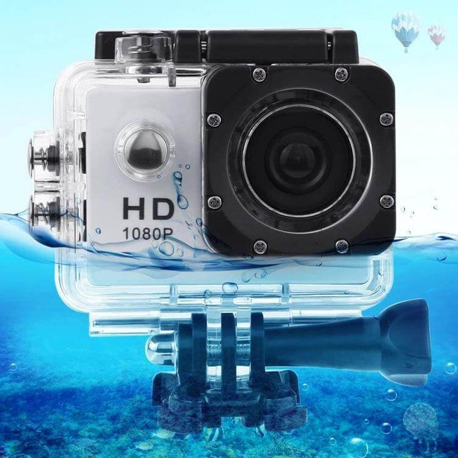 Waterproof Action Sports Camera With 30m Dive Case showing 1080p HD wide-angle lens in clear underwater housing