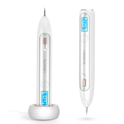 XPREEN XPRE051 Wireless Spot Eraser Pen With LED Spotlight showing pen with LED screen and tip in charging stand