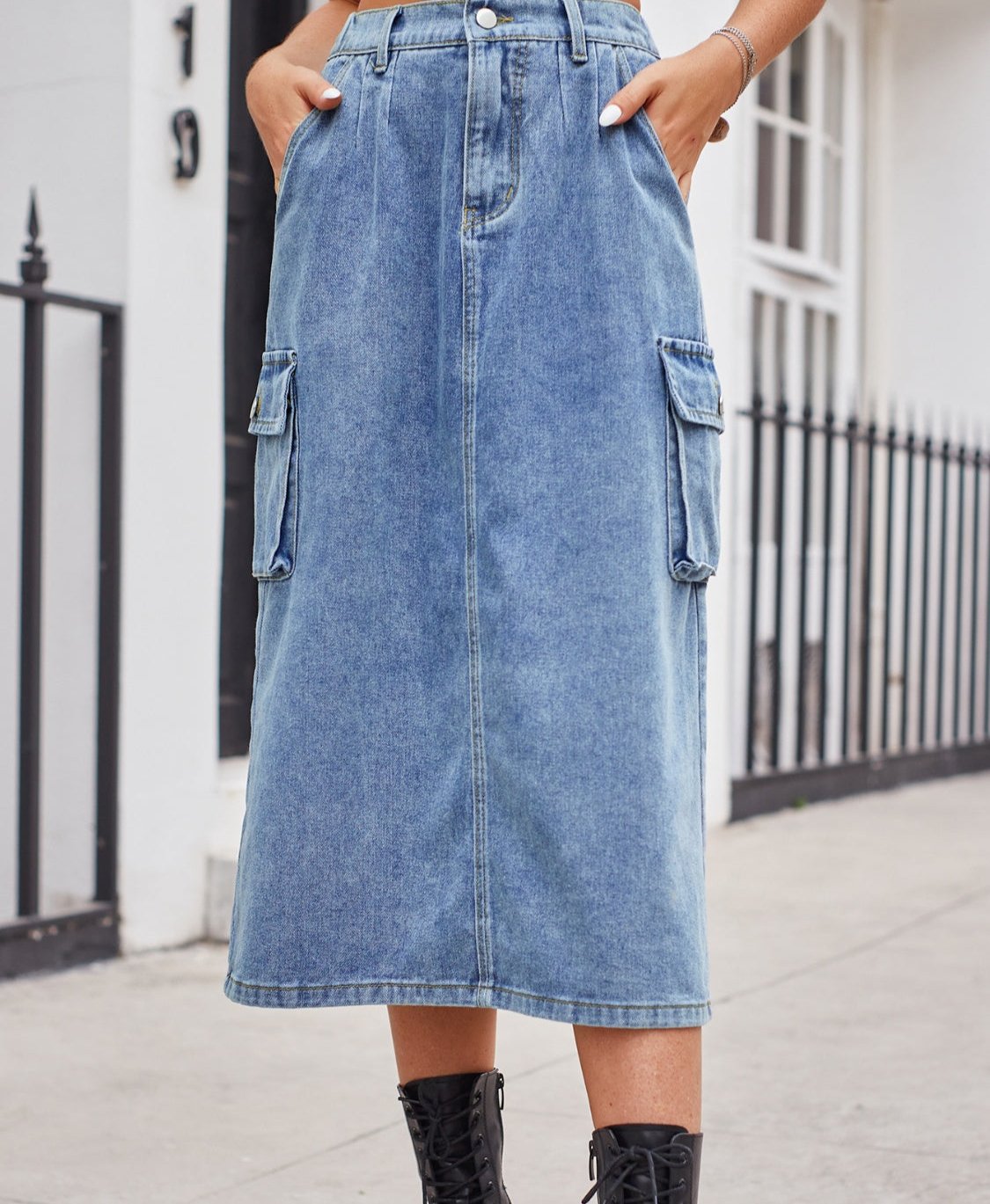 Slit Buttoned Denim Skirt with Pockets