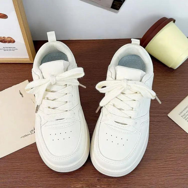 Women's White Low-Top Platform Sneakers For Casual Wear