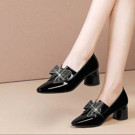 Rhinestone Bow High Heel Pumps In Black For Evening Wear - pointed-toe patent pump with rhinestone bow and mid heel for weddings and cocktail events