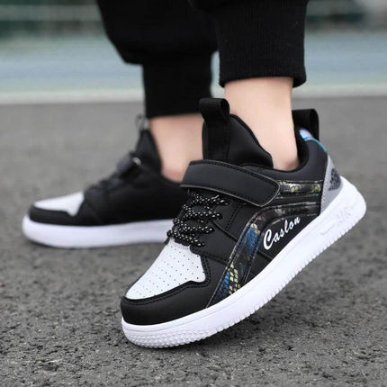 Boys Sneakers Breathable For School And Play Everyday lightweight black white Velcro casual sneaker with rubber sole for kids