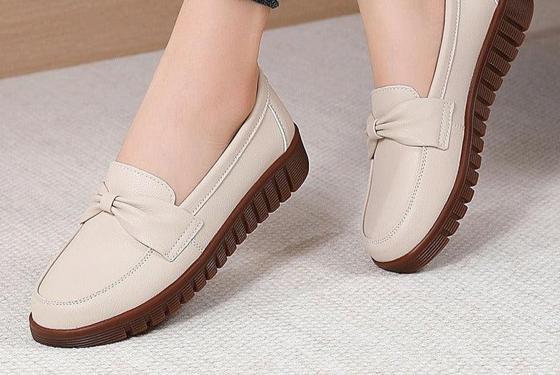 Stylish Women's Non-Slip Flat Shoes for All-Day Comfort