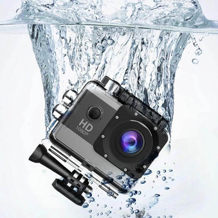Compact 2.0 Inch IPS Screen Action Camera For Outdoor Use showing waterproof casing and 1080P lens splashing in water