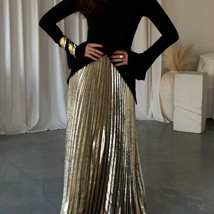 Black Bell Sleeve Top And Pleated Skirt Set For Daily Wear