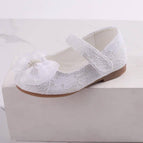 White / 19