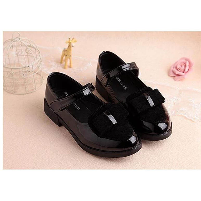 Girls School Leather Sneakers For Spring And Autumn Black - black patent PU leather low-profile school sneakers with strap and bow, durable easy-to-clean for daily wear