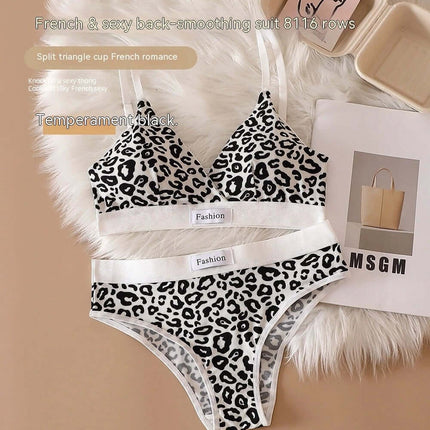 Leopard Print Seamless Wireless Bra Set With Adjustable Straps - leopard print seamless wireless bra and matching panties set on faux fur background
