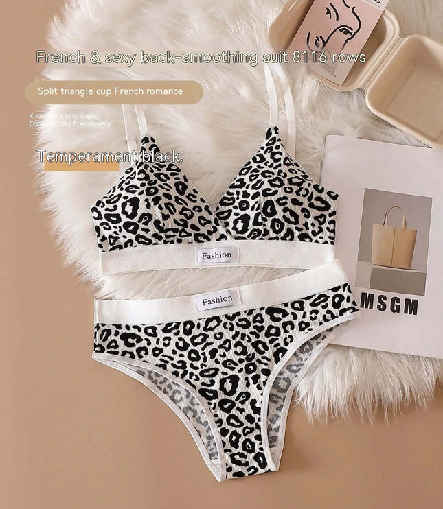 Leopard Print Seamless Wireless Bra Set With Adjustable Straps - leopard print seamless wireless bra and matching panties set on faux fur background