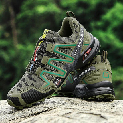Men's Hiking Shoes With Safety Toe And Non Slip Trekking Sneakers in camo nubuck leather with reinforced toe, breathable lining and rugged non-slip outsole