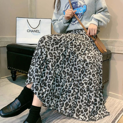 One Size Pleated Maxi Skirt For Everyday Wear - leopard print pleated maxi skirt styled with sweater and loafers