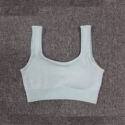 Seamless Sports Bra For Women Comfortable Gym And Yoga Top glossy full‑cup seamless nylon blend bra with double shoulder straps and five‑row clasp support